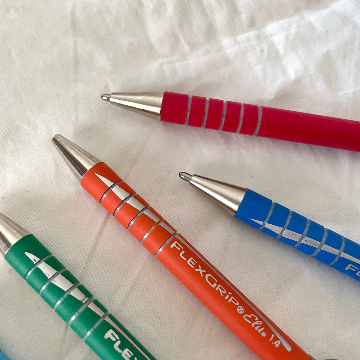 Stylos Paper Mate Flexgrip Elite 1,4
