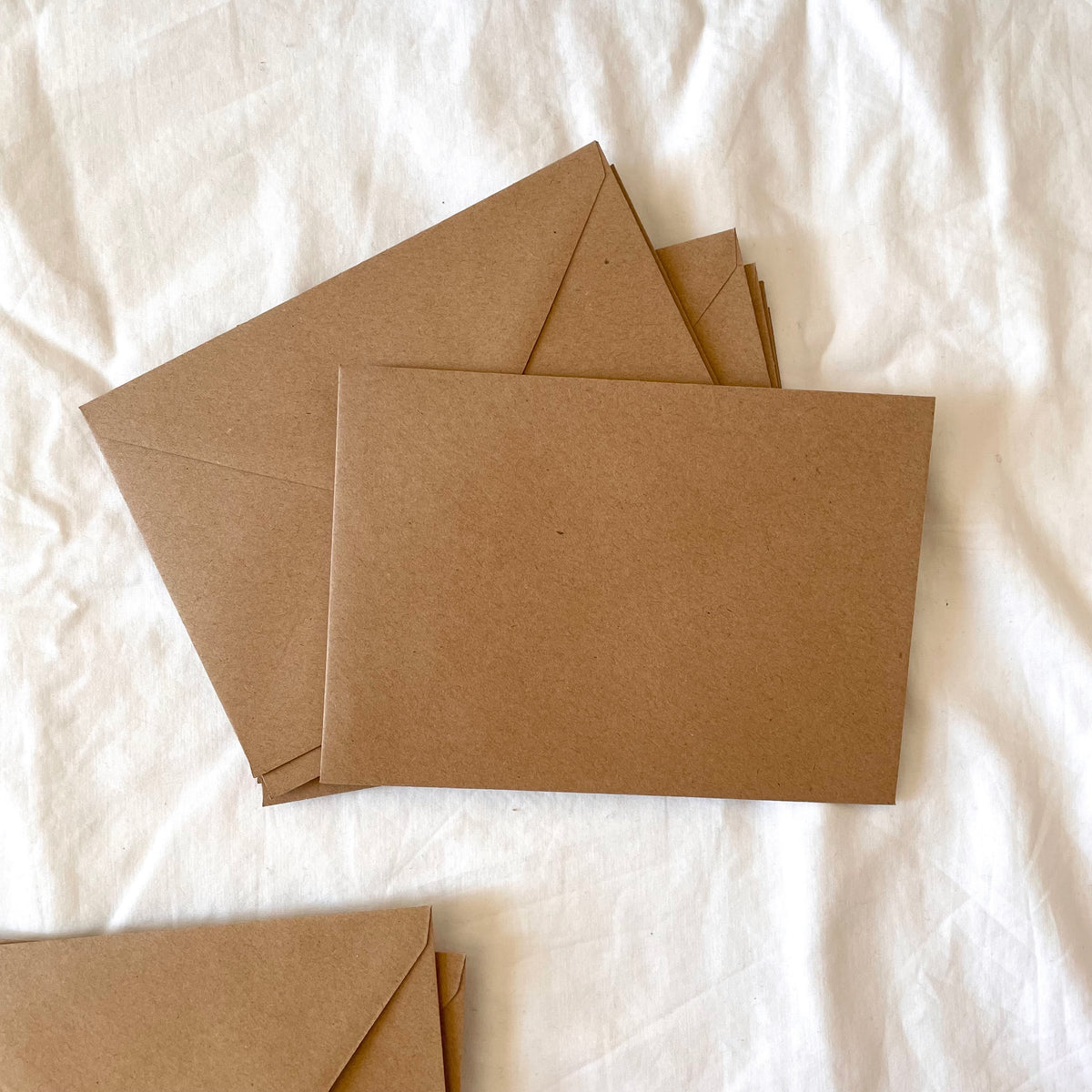 Enveloppes rectangulaires en papier kraft marron