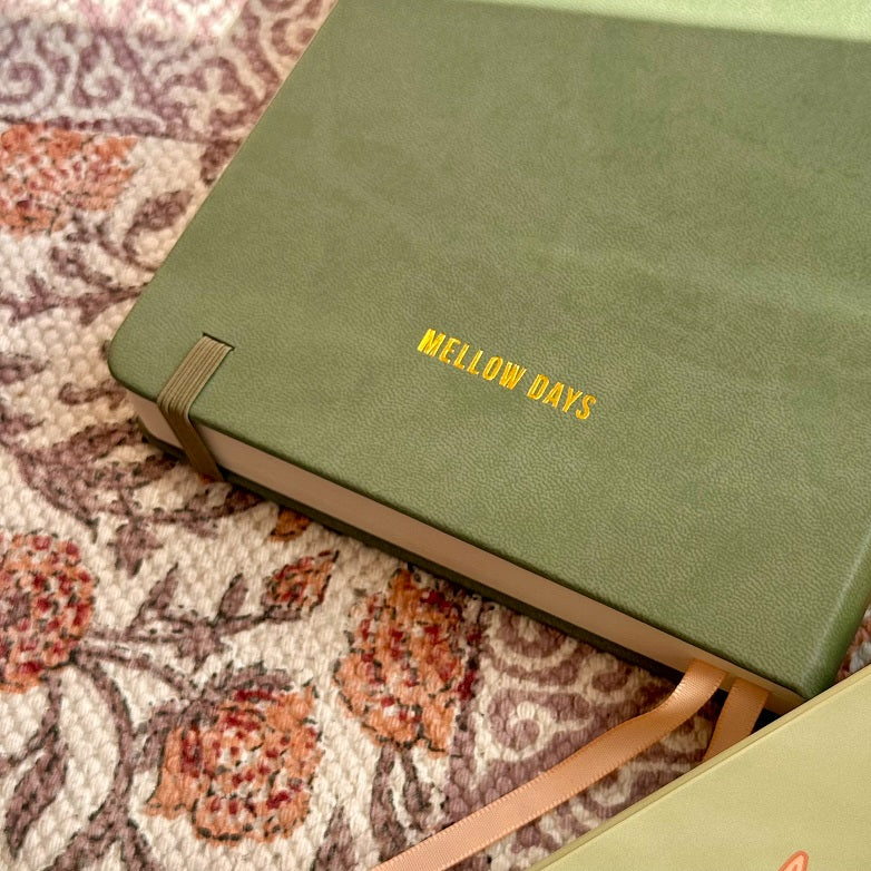 Rêverie Journal - "Tulip Collection" Sage Green