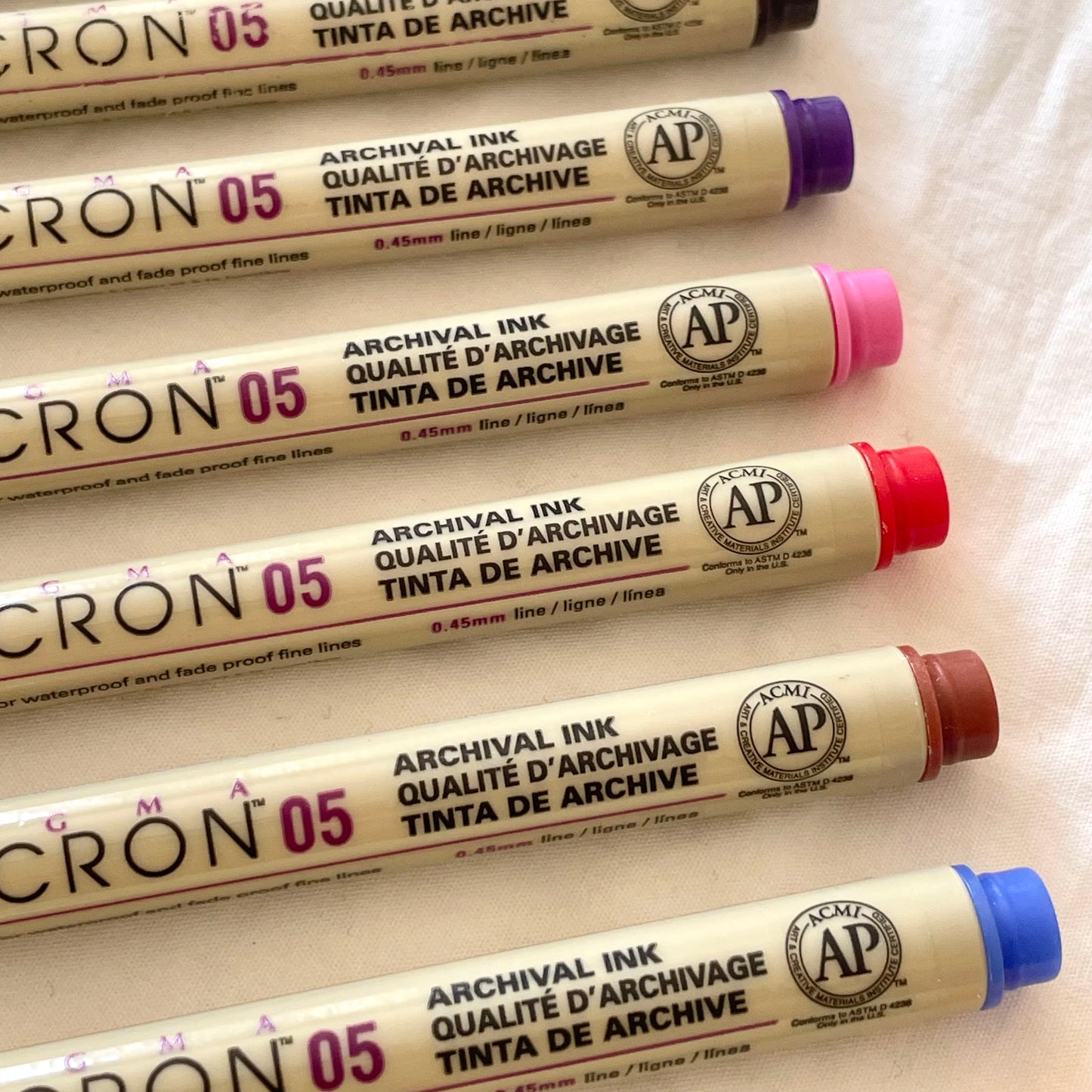 Pigma Micron Fineliner Pens 0.5