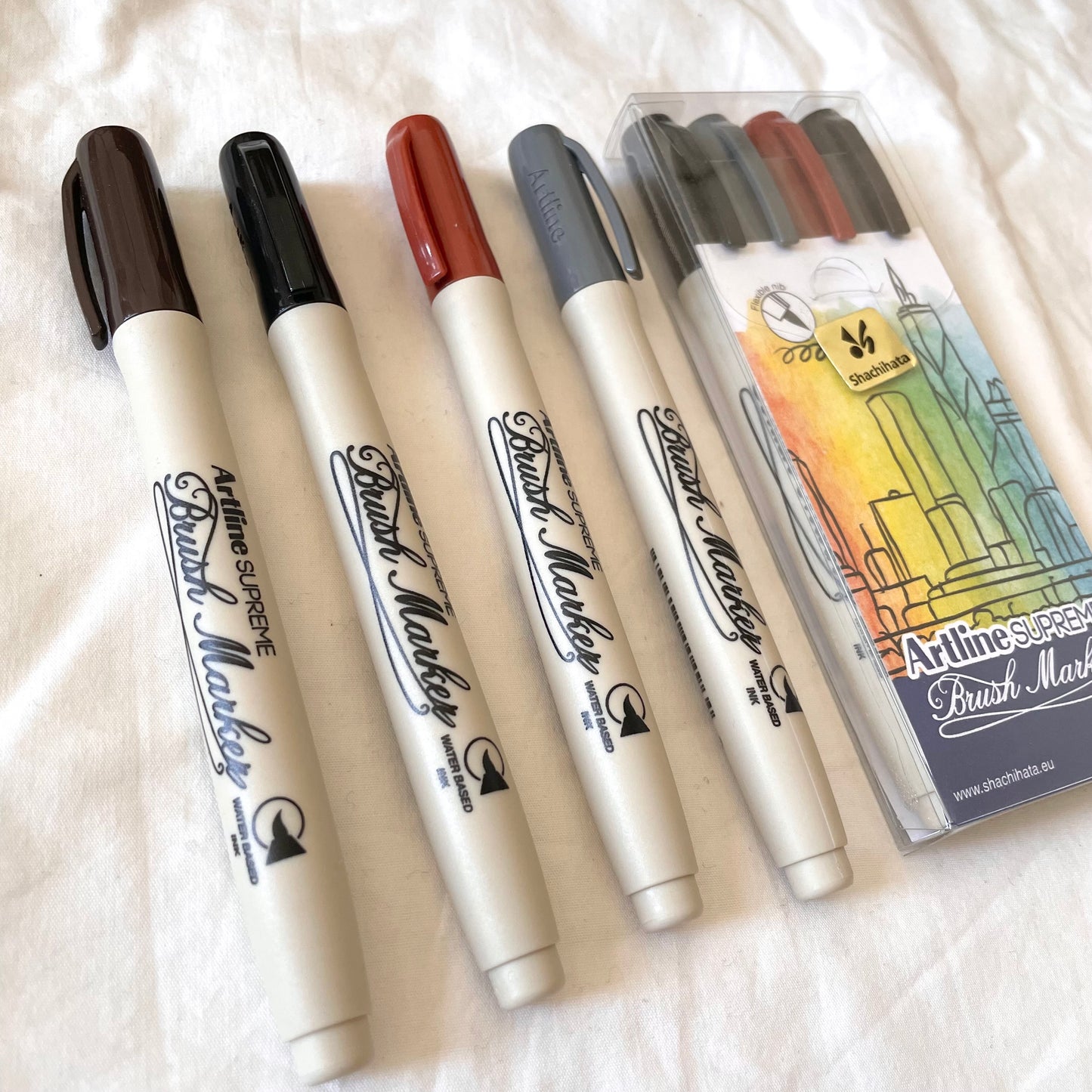Artline Supreme Brush Marker
