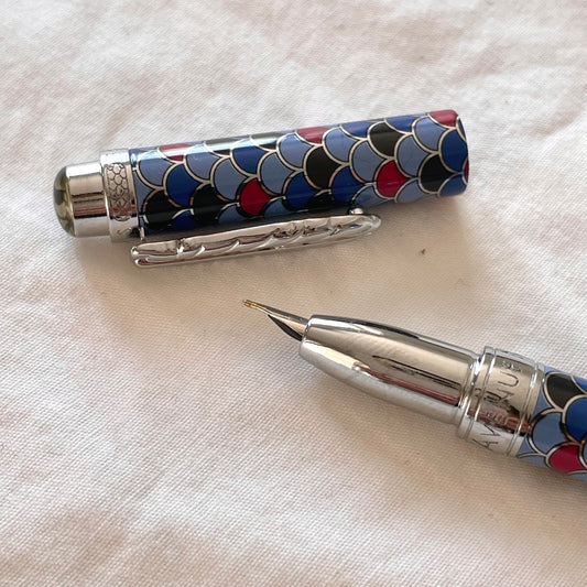 Avenue Montaigne Fountain Pen