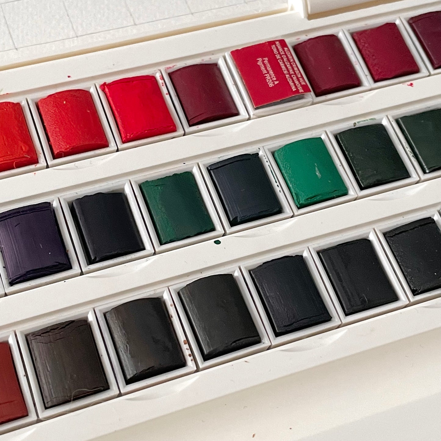 Winsor and Newton Watercolor Palette