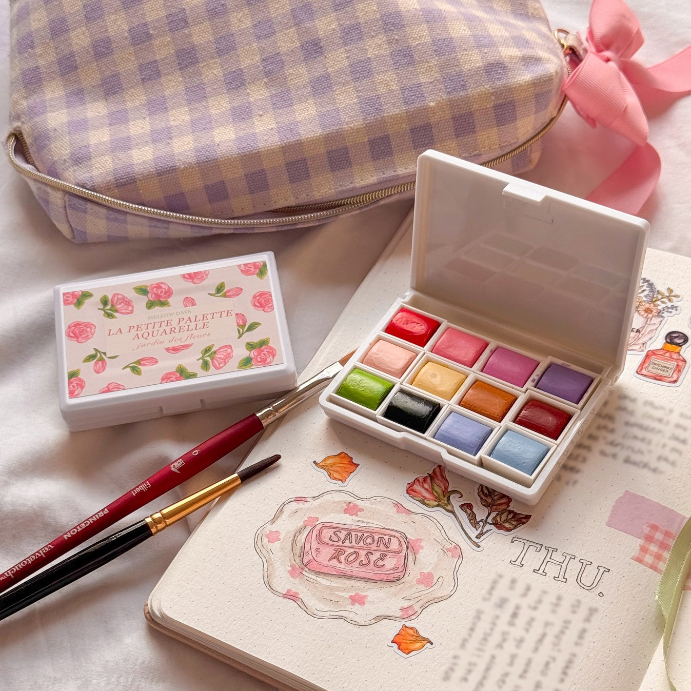 12 Watercolor paint set, in a small portable palette for painting